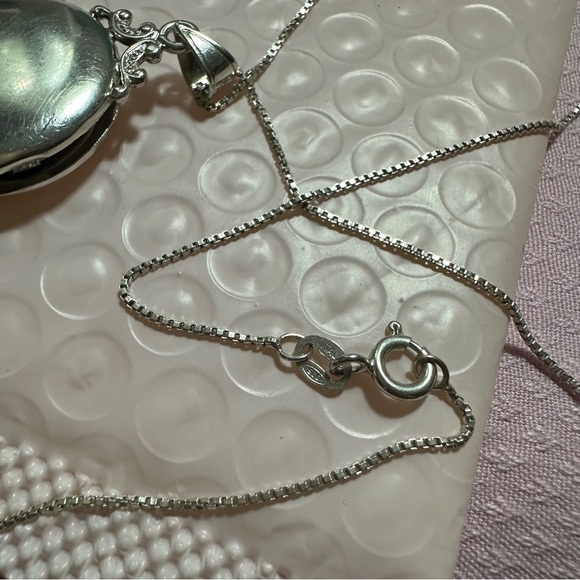 Birks Vintage locket pendant with Necklace Made in Italy Silver 925 stamps - Picture 11 of 16